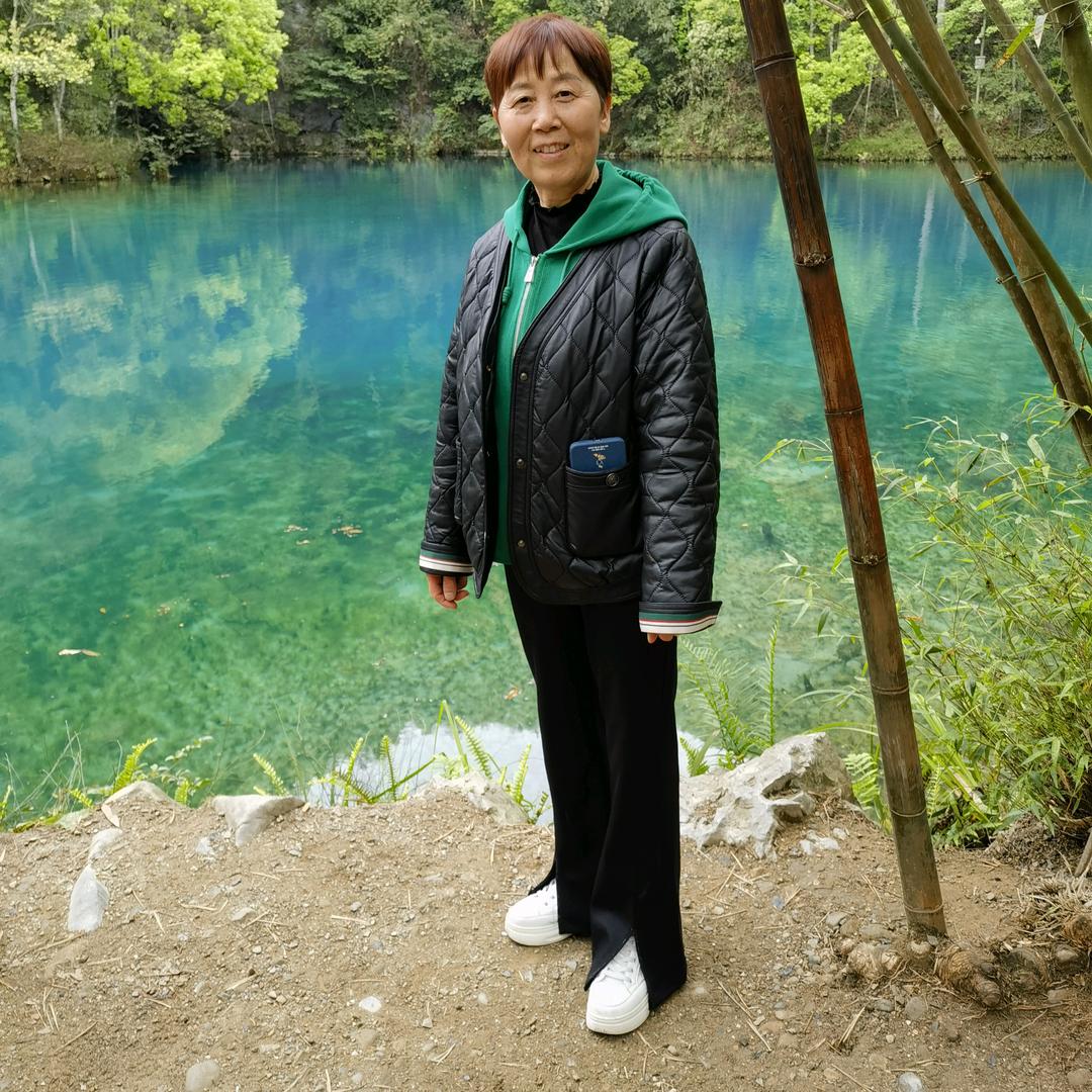 杨芬