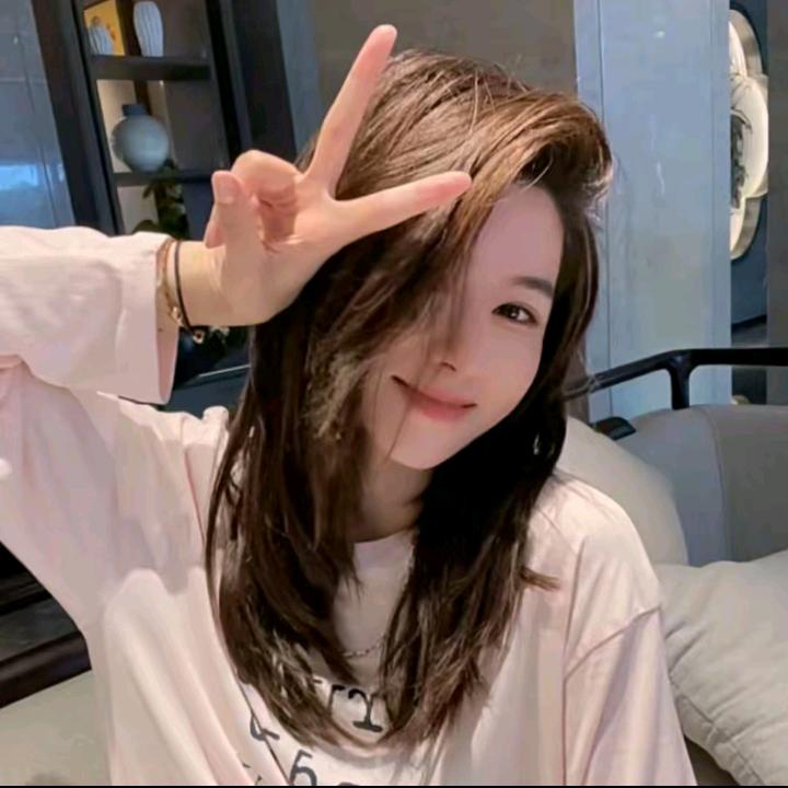 月月不吃鱼美衣服装