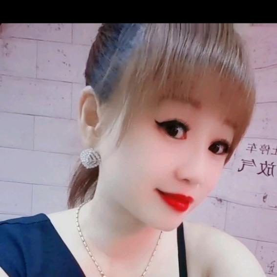 阿芳