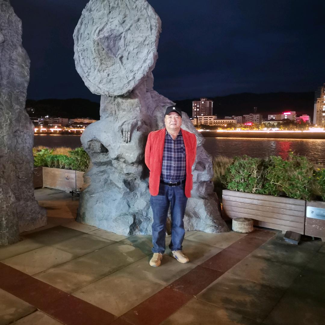 我是龙哥哥