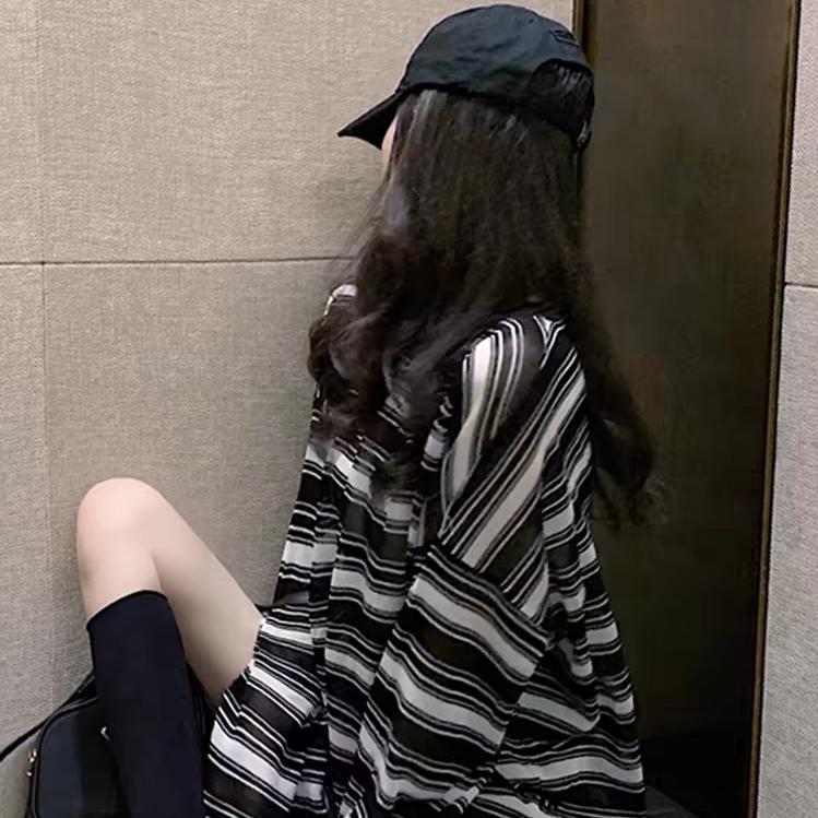 陈丽。
