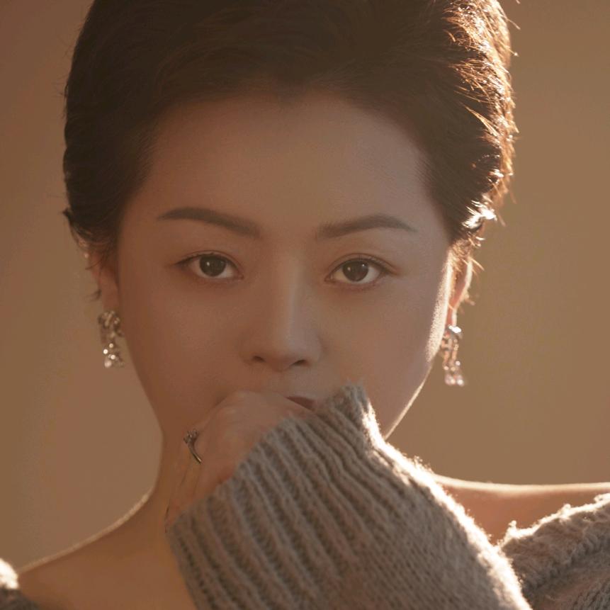 朱珠☺☺☺☺