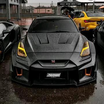 A汽车美容专业贴膜李琰156314152