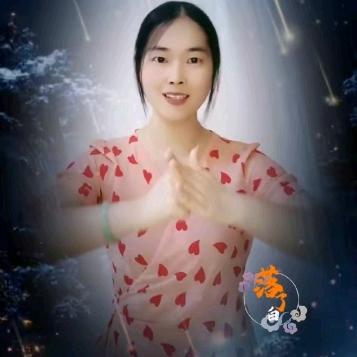 周周💞手势舞🍰