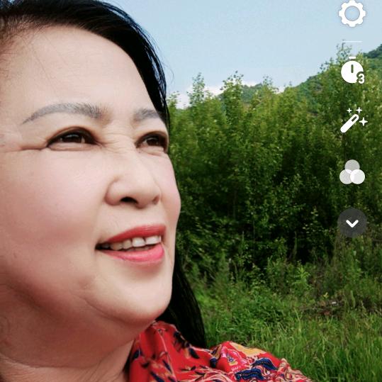 洪姐一个人孤单找老伴