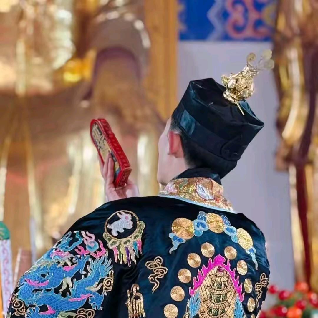 龙虎山天师府(罗坤)