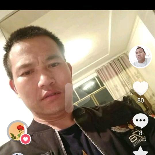 🌹🏢💰💰🍎🍎