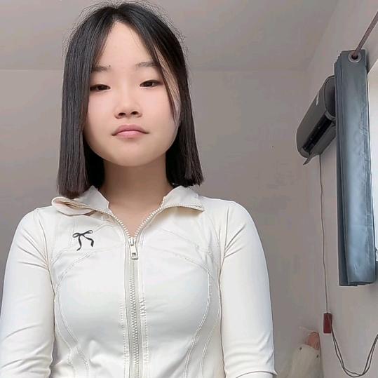 蝴蝶自来