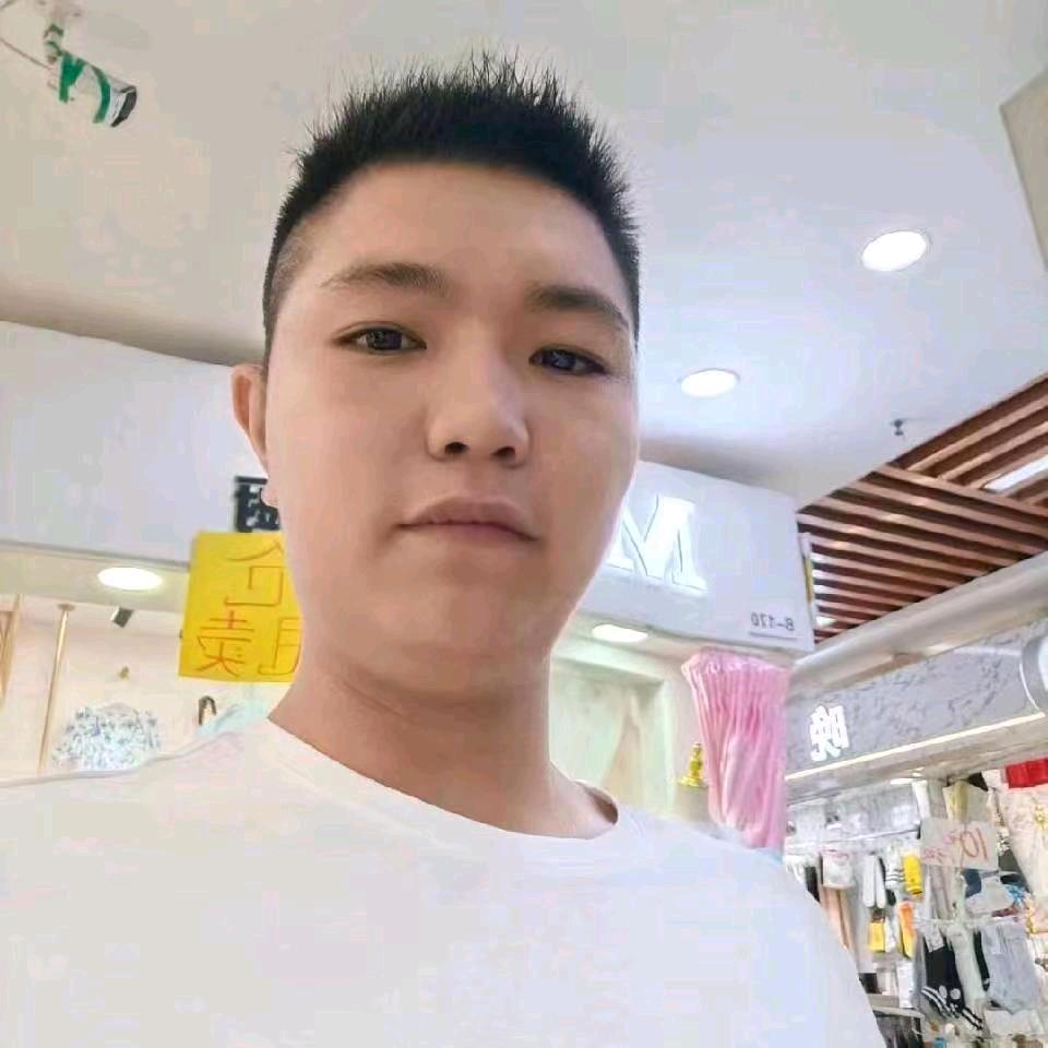 黄明豪