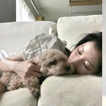 小欣
