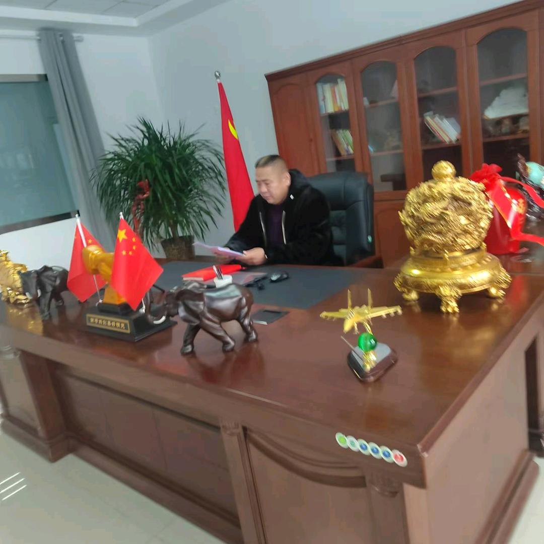 新疆石河子中药材交易市场鲁红伟