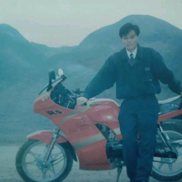 抬头歌(一路向阳)