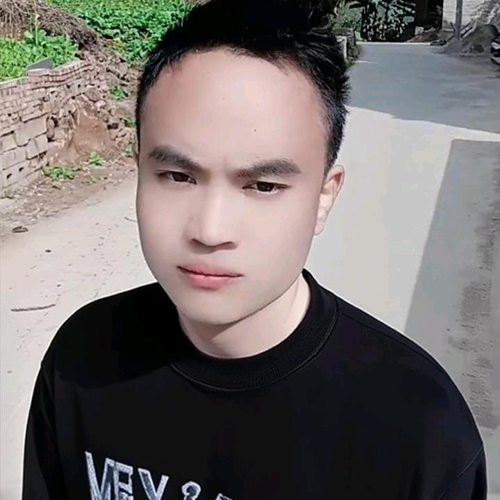 镜花水月🙅🏽‍♂️🙅🏽‍♂️