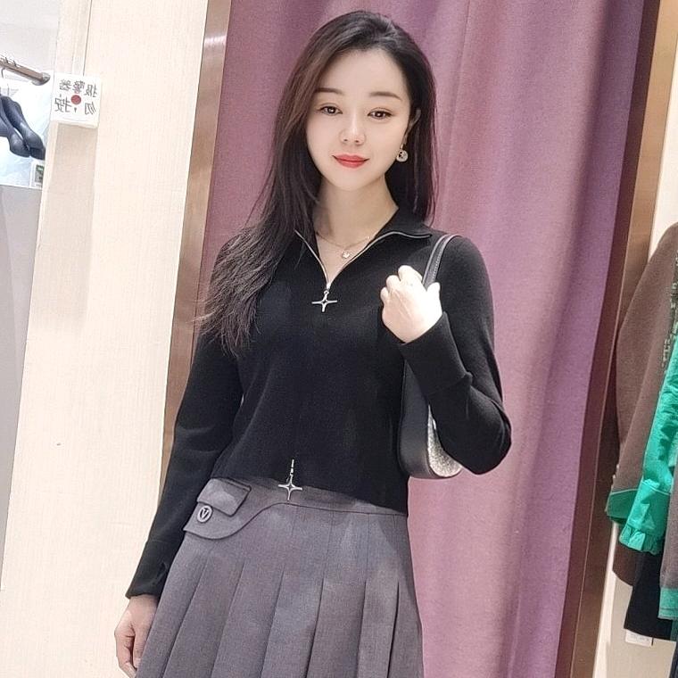 库车郁香菲女装-娟子