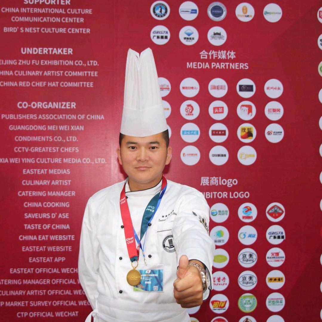 南通峻飞餐饮管理有限公司