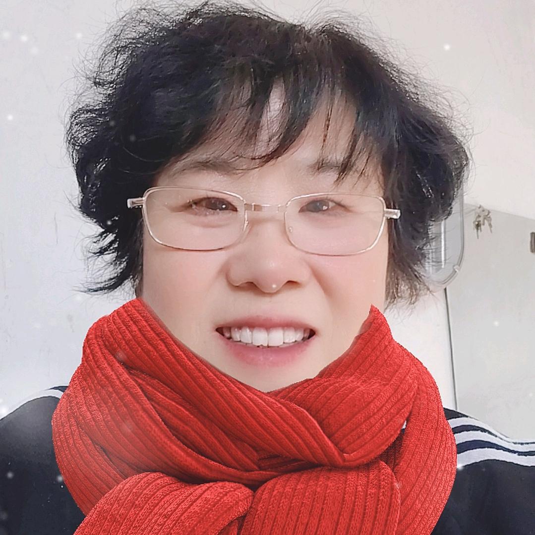 老翠英观香