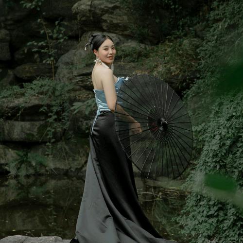 桎梏