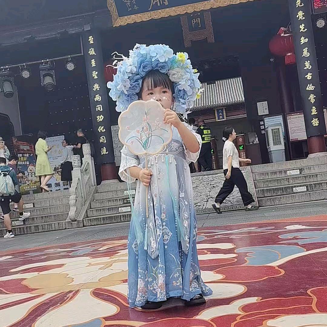 君恨我生迟