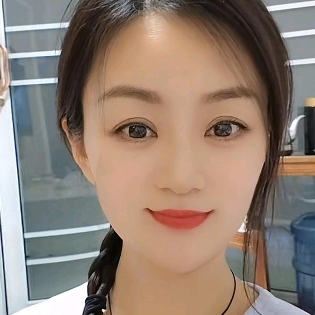 艺菲