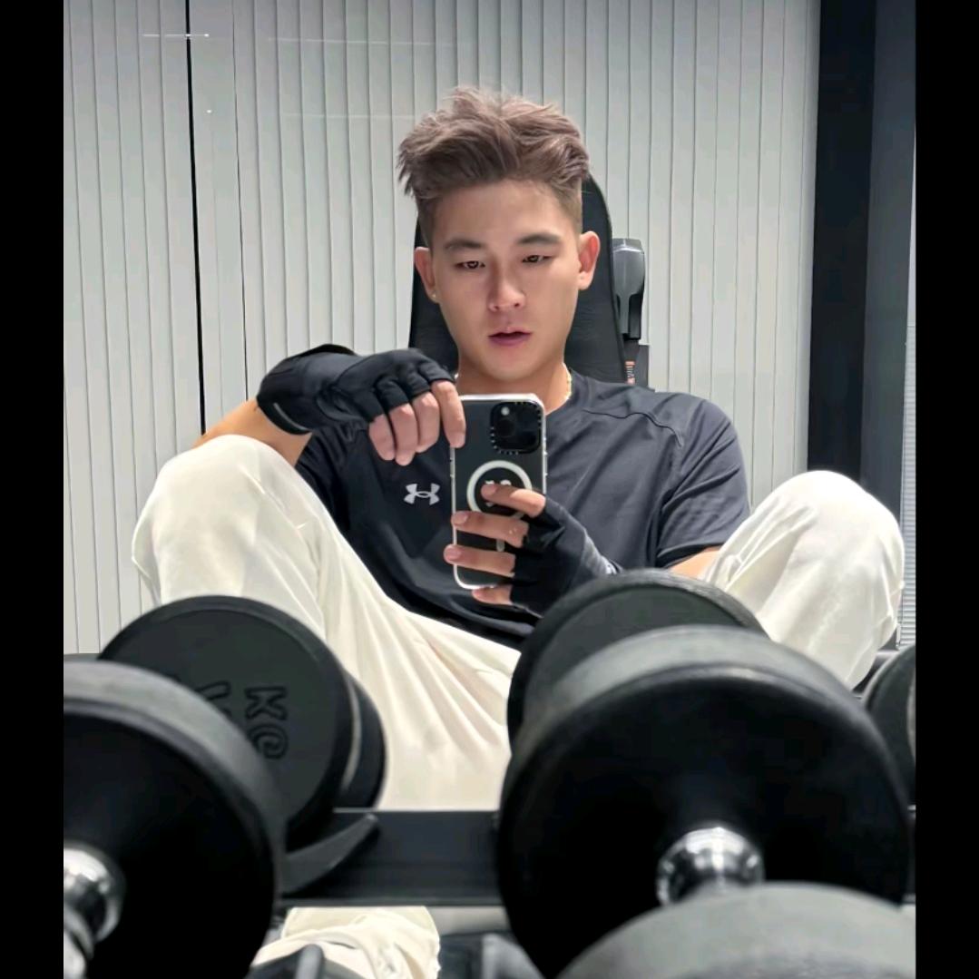 我豪！✌