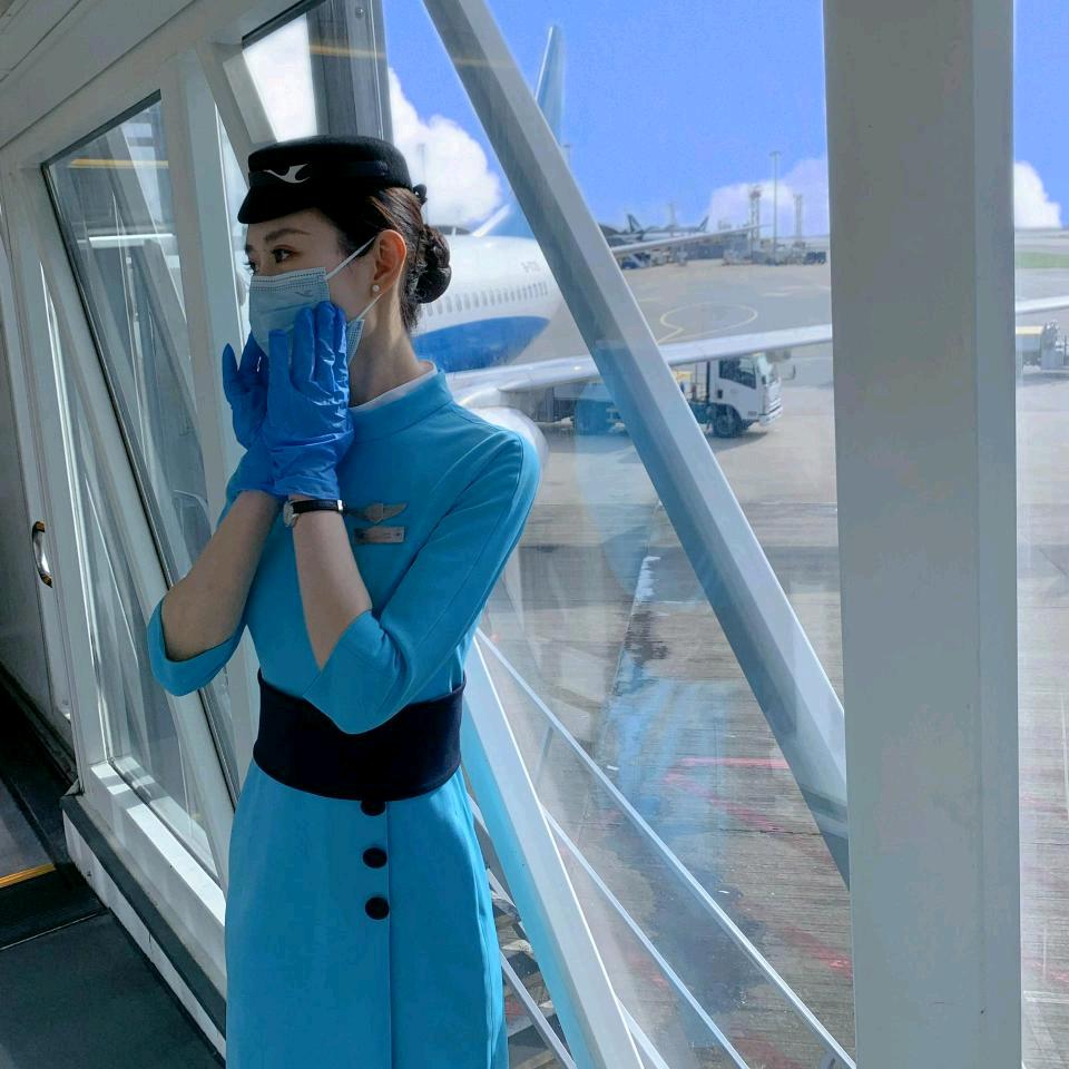 空乘雯雯
