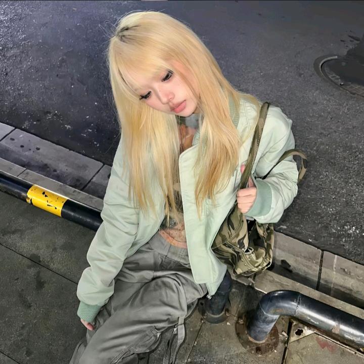 娇娇.