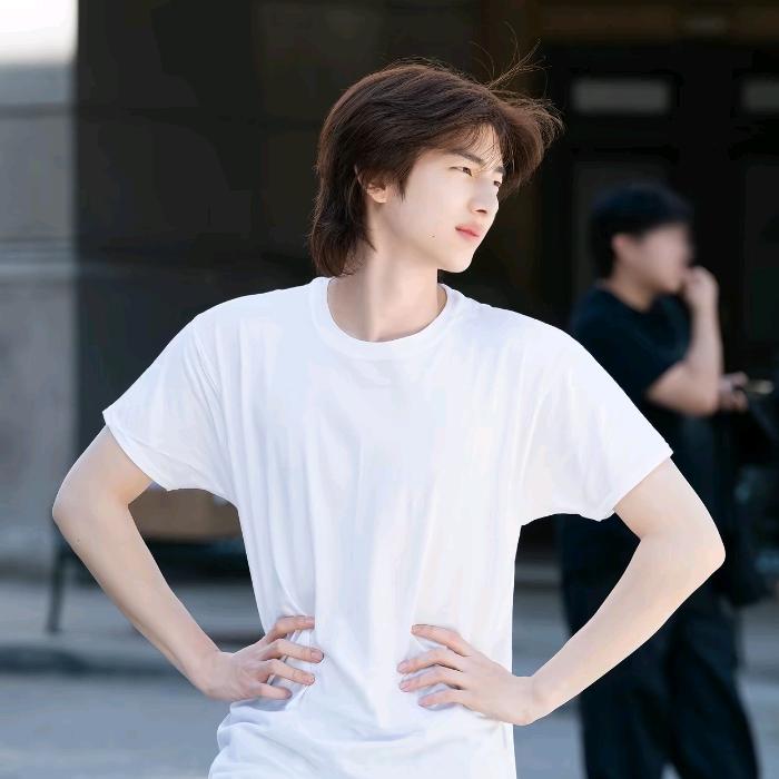 一萬只鲫鱼ᴶᵘʰᵒᵒⁿ