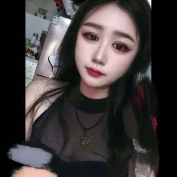 🥂.   🍀 ℘ 养娃中  ✨吖