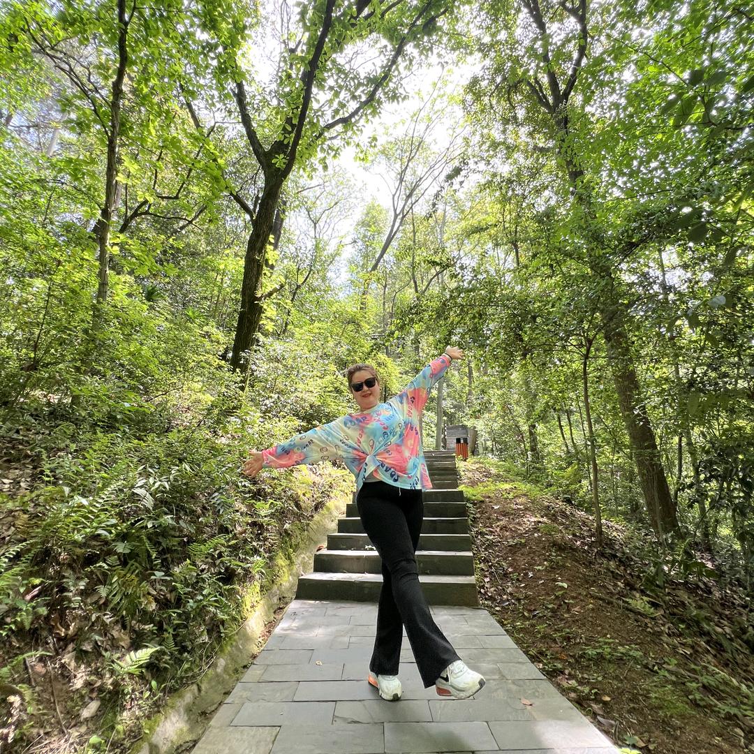 开心果(学跳舞）🌈🎤