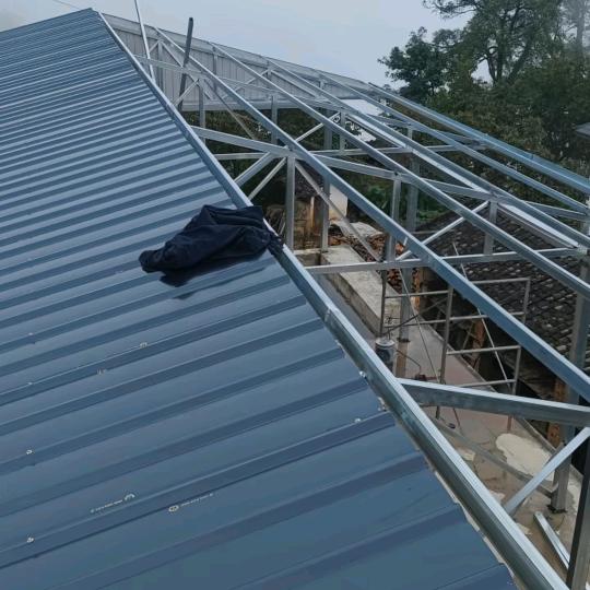 今日彩钢(承接各种彩钢，楼梯栏杆等钢结)