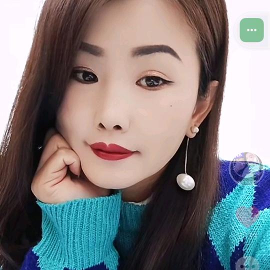 王丽君