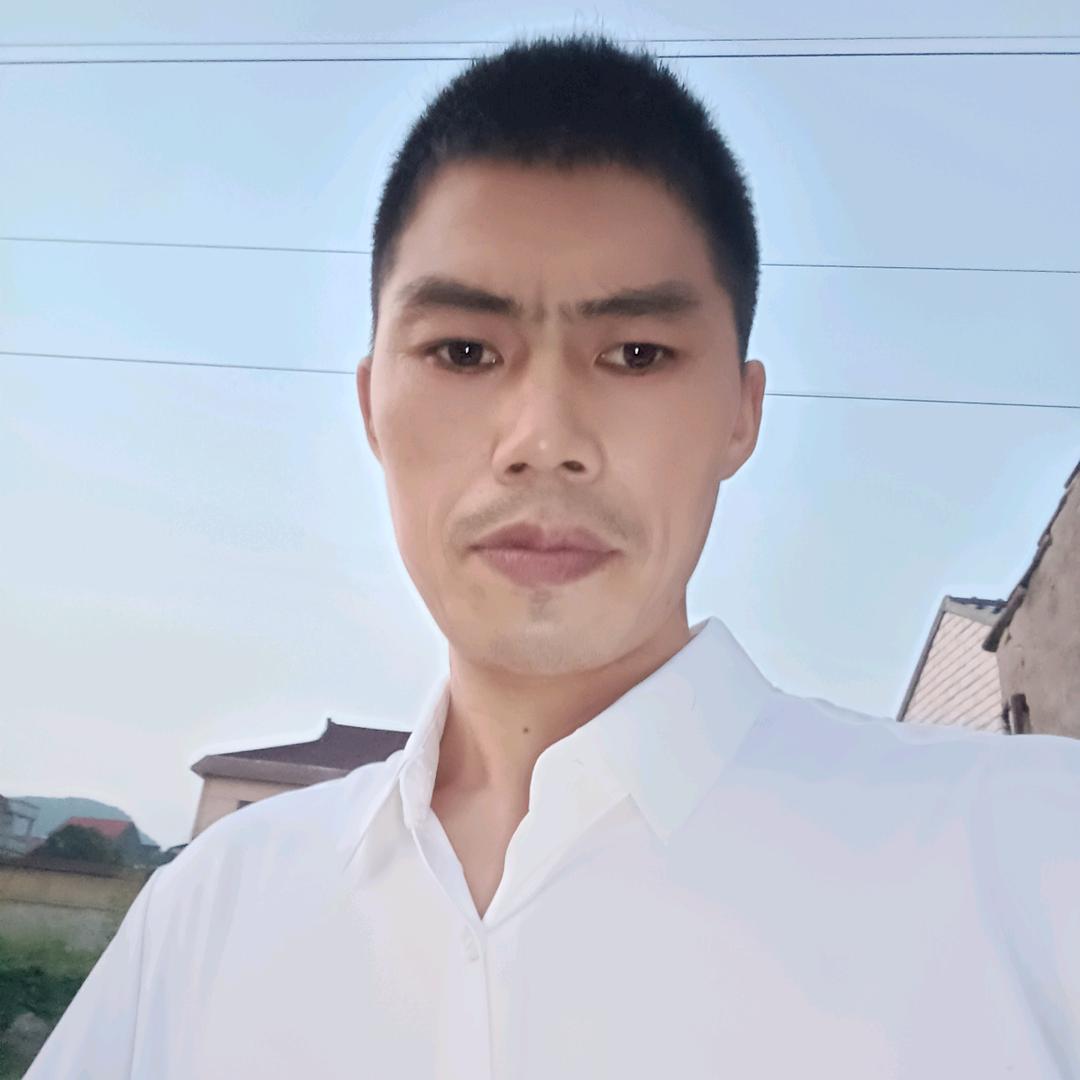 专注室内十内装修刮瓷粉上乳胶漆