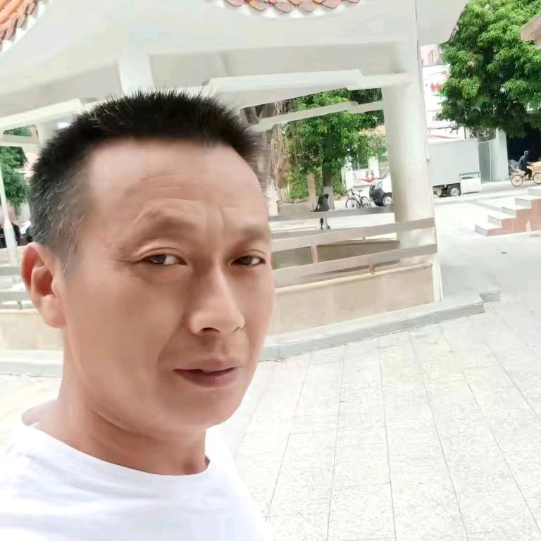 只为博你一笑WXJ