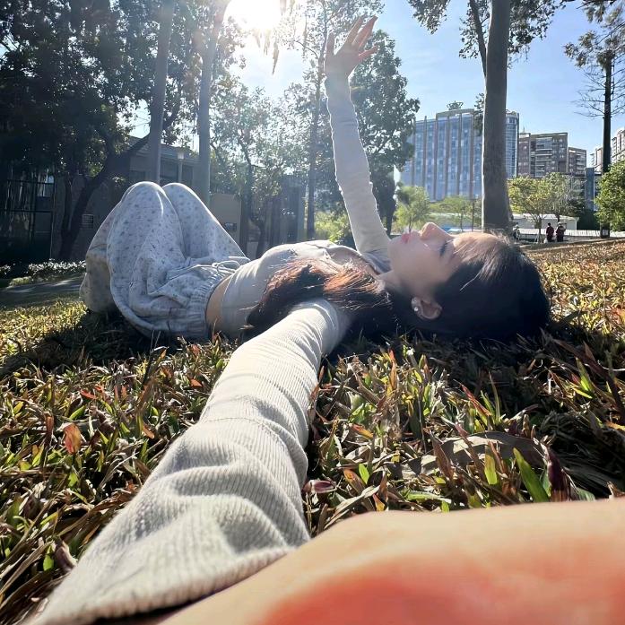 再睡5️⃣分钟🍔