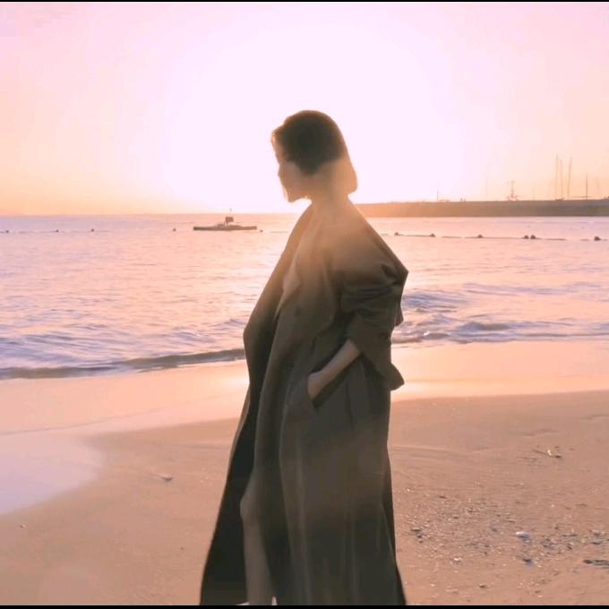 溶溶rongrong轻奢女装(绛云裳)
