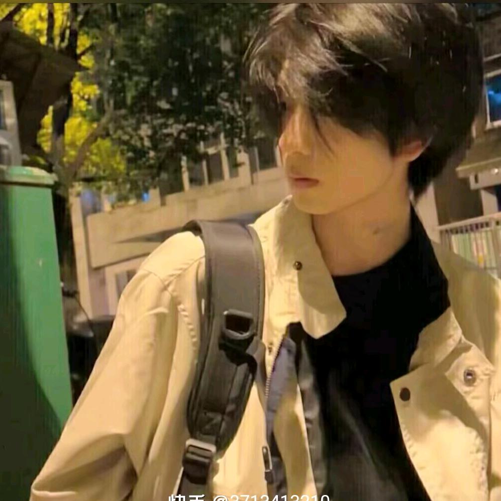 翼气小馬💖💝💕💞🌿