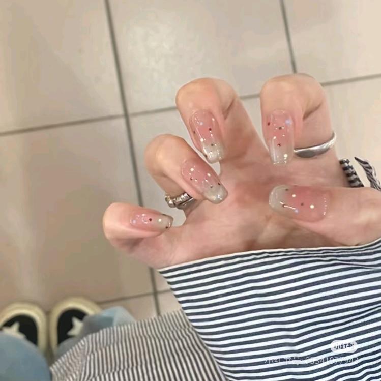 ，，，，