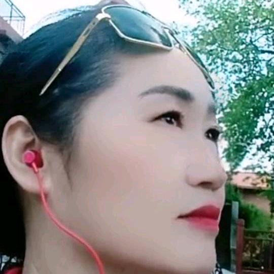张丽