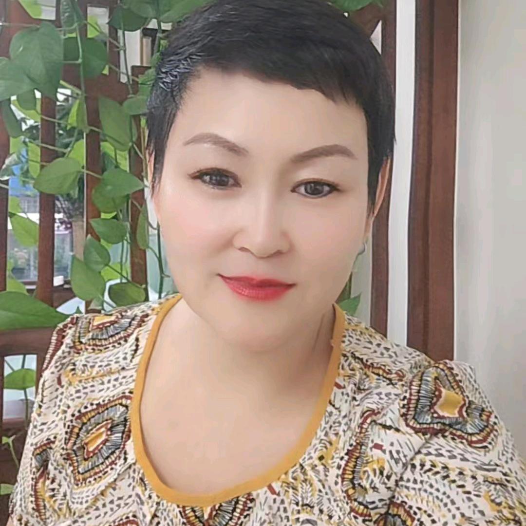 红梅短剧