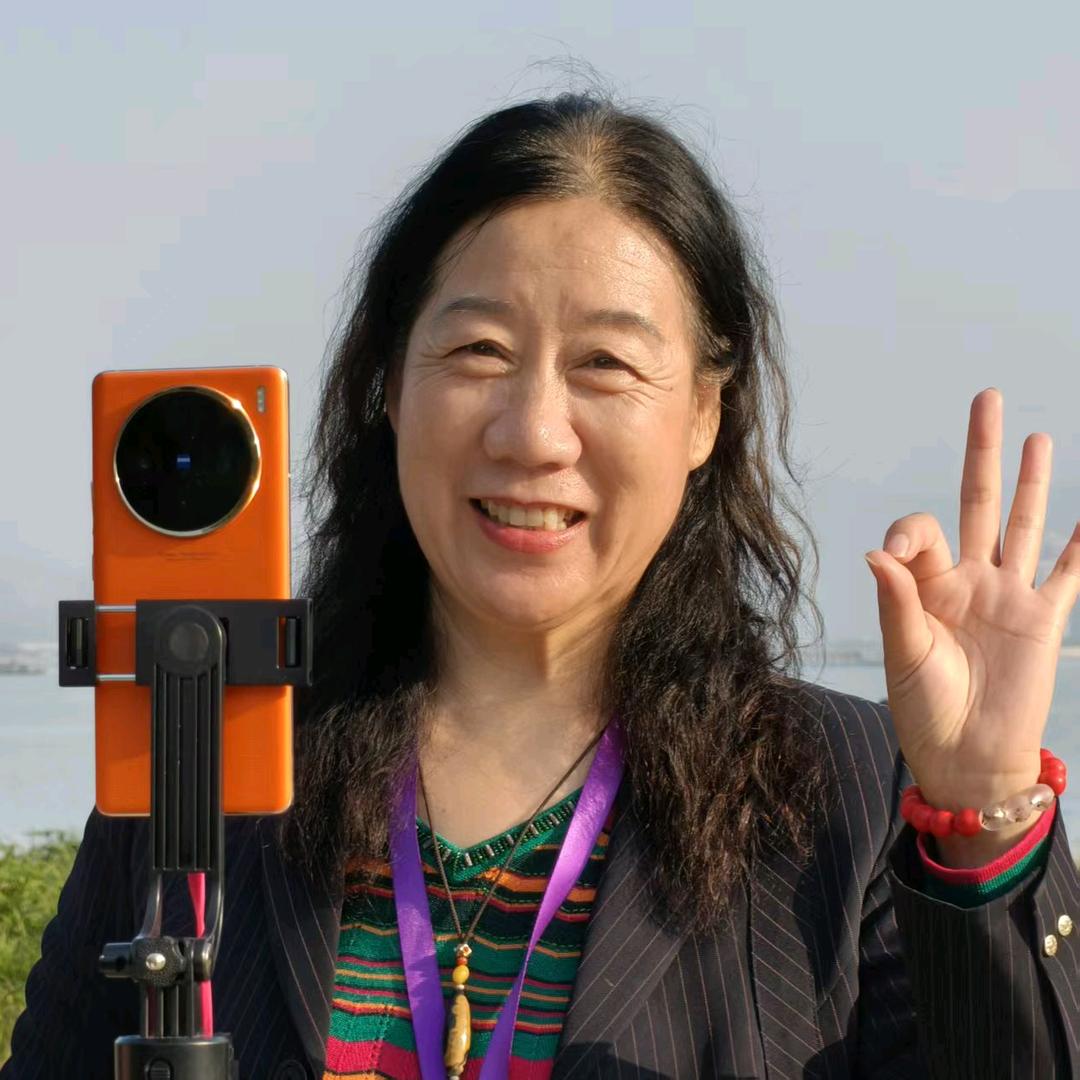 旧衣回收源头工厂莹姐