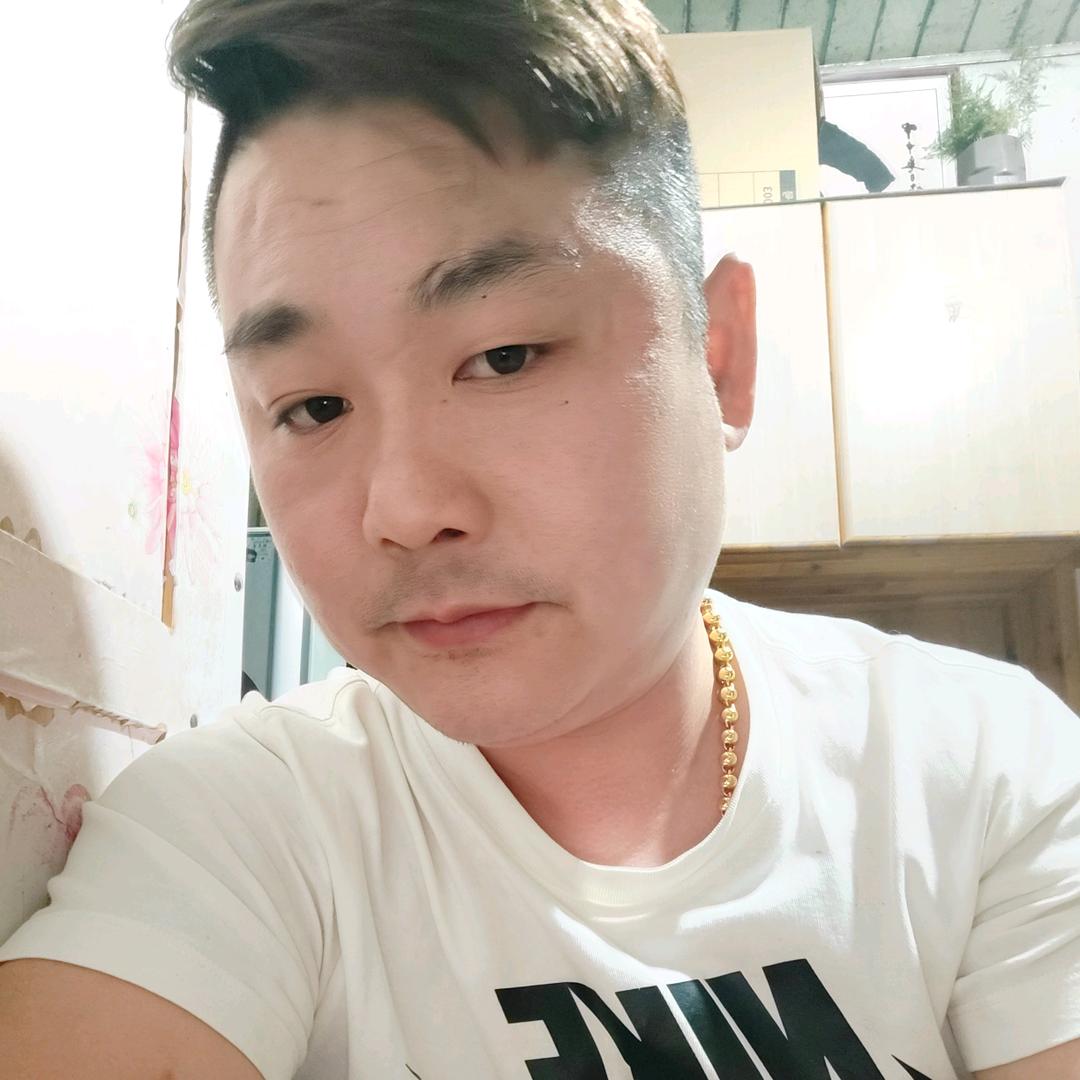 {不谈曾经♥只谈未来}