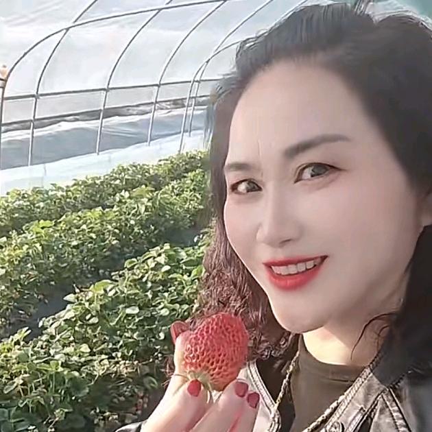 我是英孑🍉🍒🍉