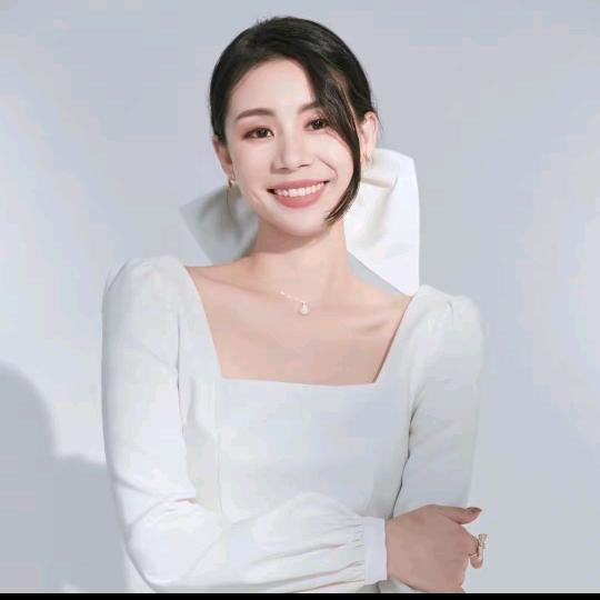 麦芽mayya plus时尚穿搭
