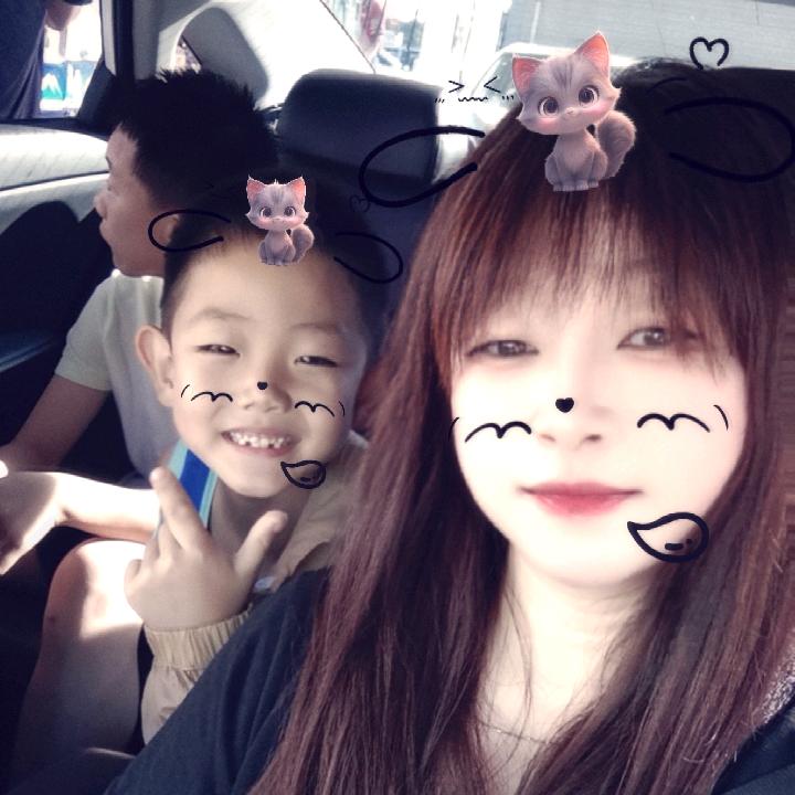 爱运动的小库管✌︎' ֊'