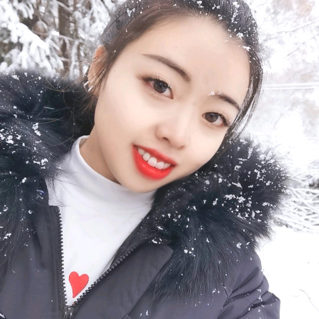 დ᭄.  迷妹❤️