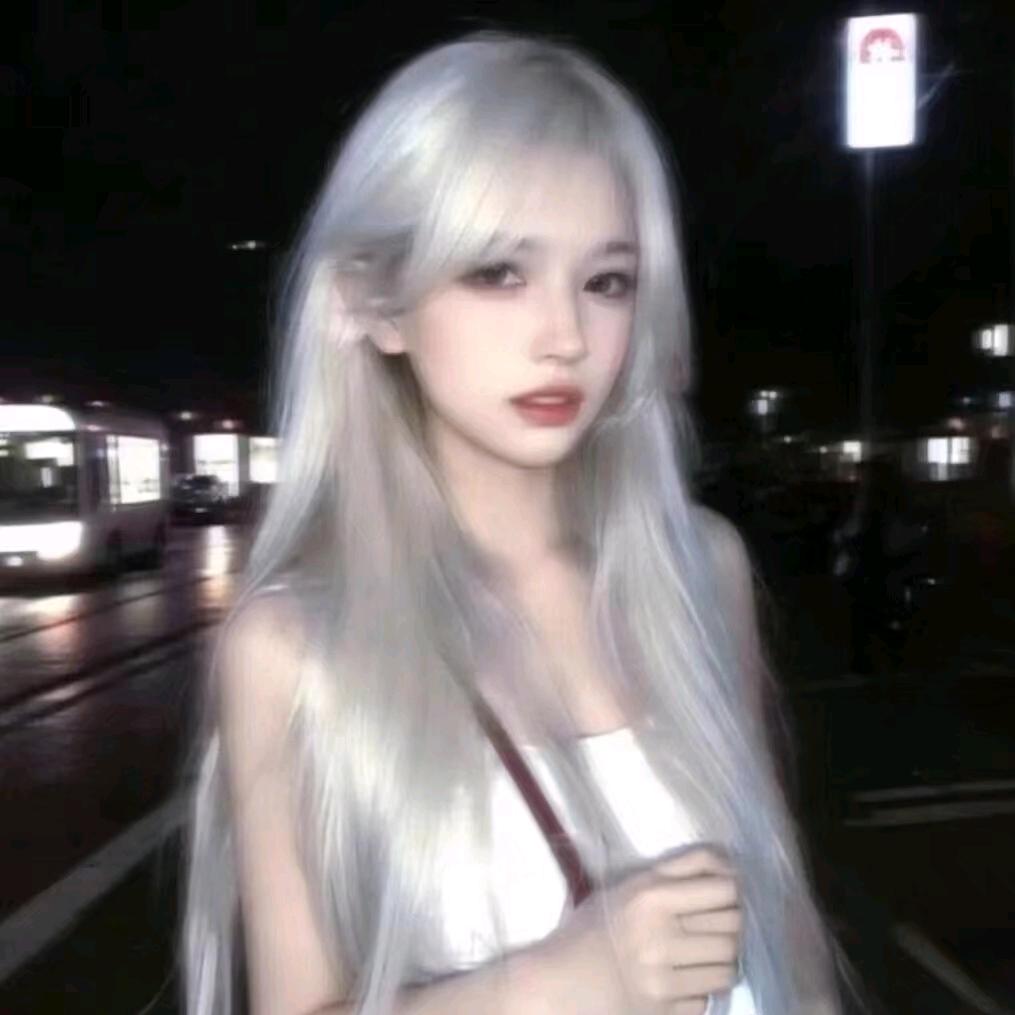 笙笙大王来咯（努力捡瓶子版）✨