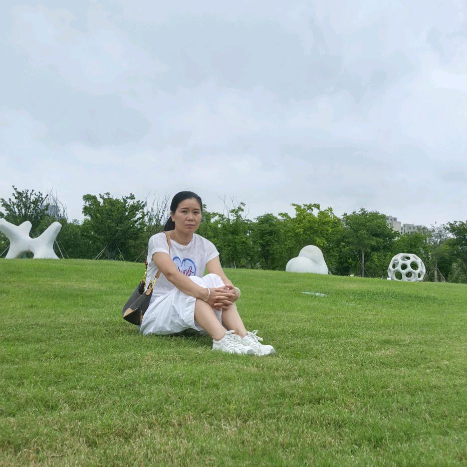 周敏敏