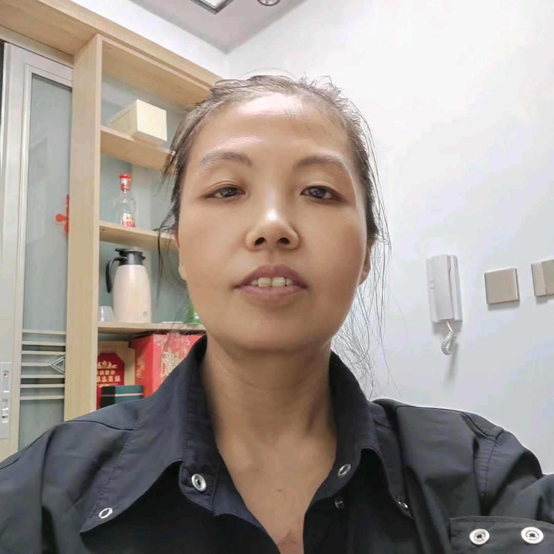 云淡风轻姐