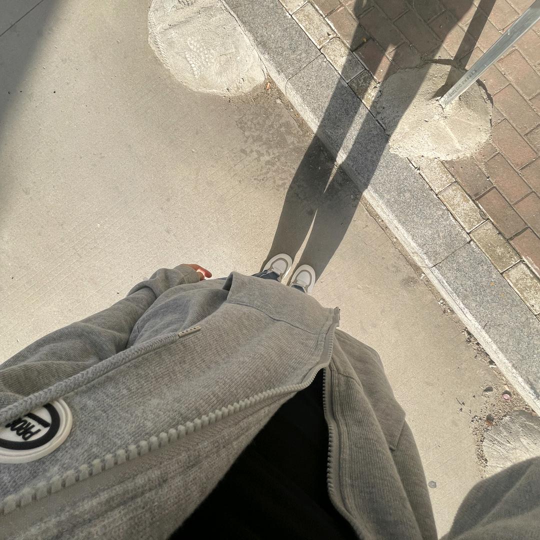 👉👀👈