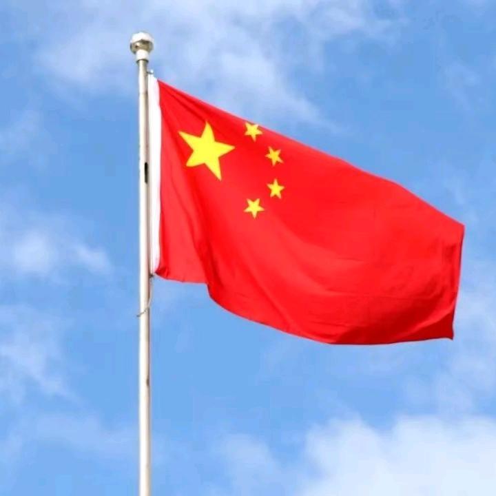泼